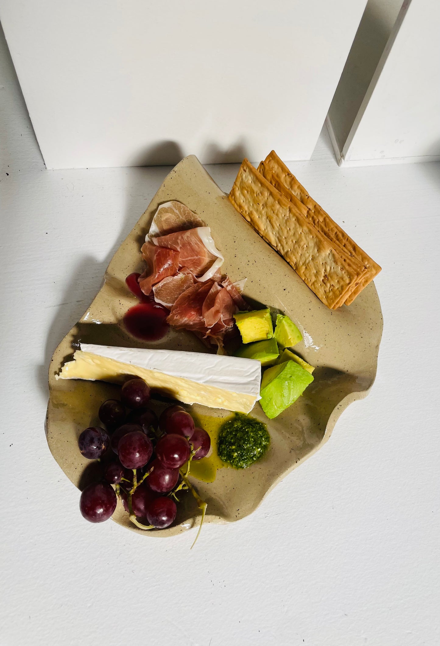 HIAKAI Petite charcuterie platter
