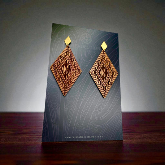 Rimu Earrings - Niho Taniwha