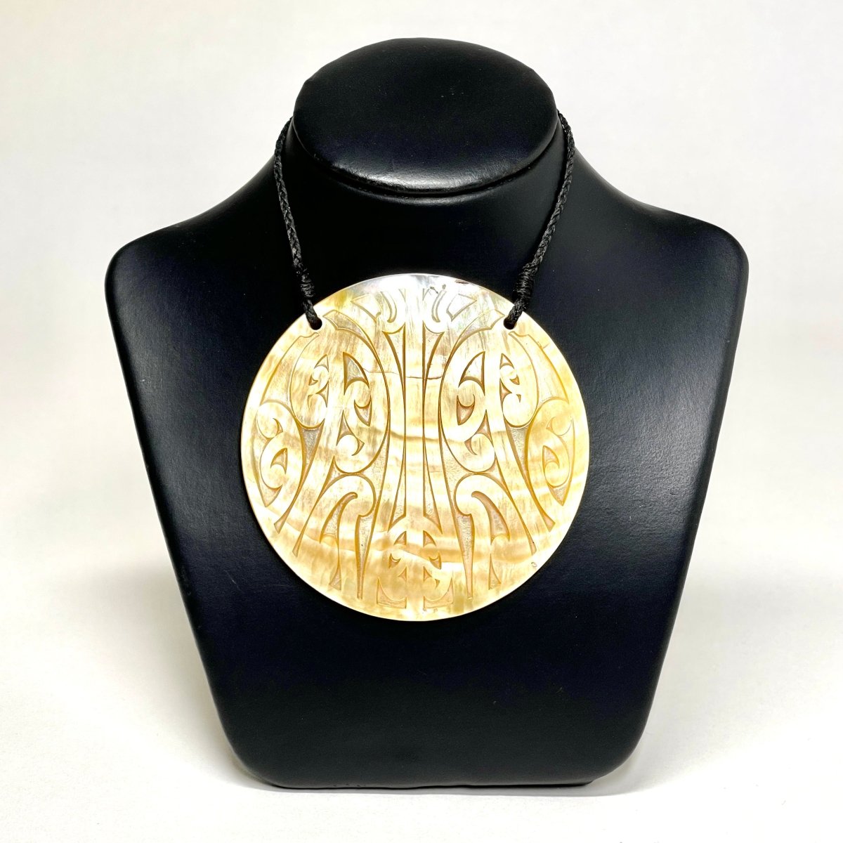 Gold Mother of Pearl Pendant - Mangopare - 70mm w/out case - Revolution Aotearoa