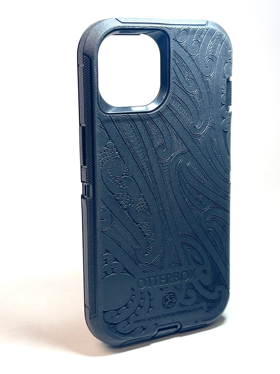 iPhone 13 OtterBox Defender Moko Phone Case - Revolution Aotearoa