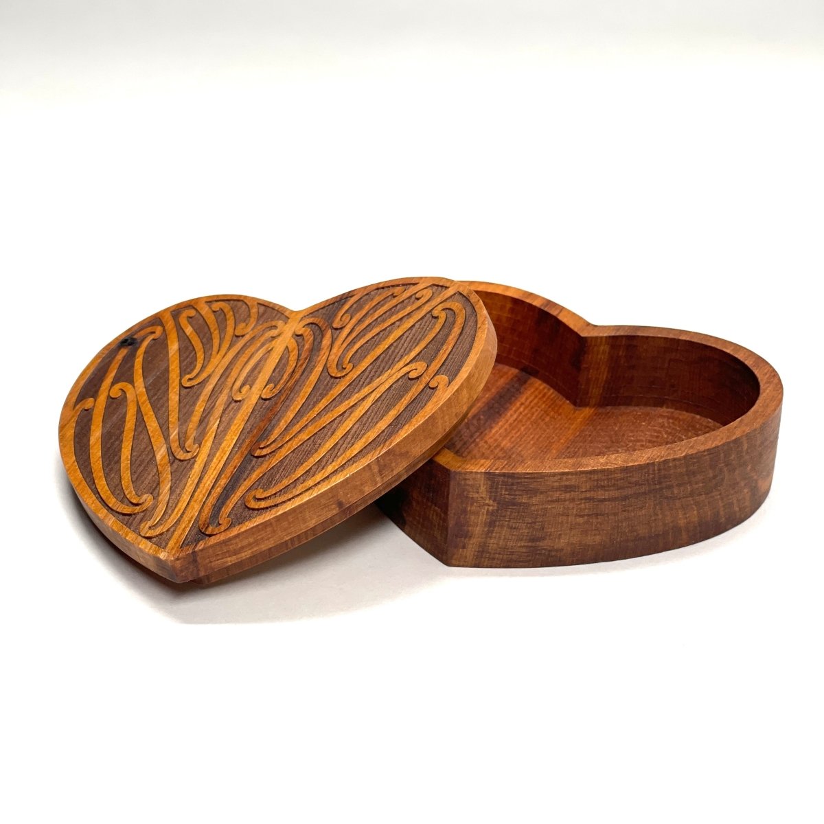 Heart Rimu Papa Ngakau - Recycled Rimu Heart Keepsake Box – Revolution Aotearoa