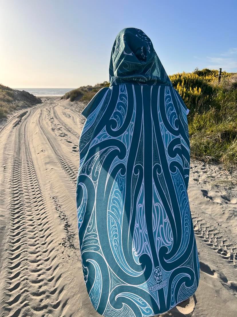Waiora Hooded Towel - Revolution Aotearoa