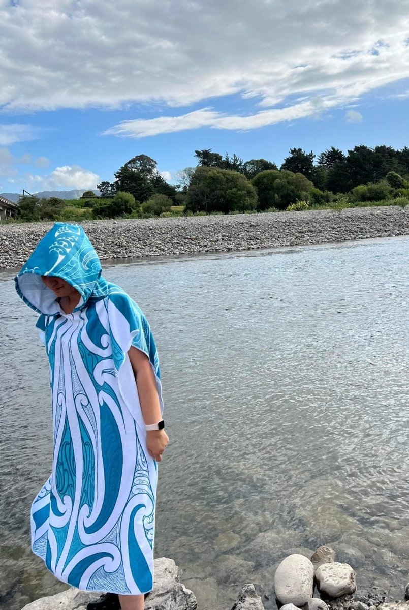 Waiora Hooded Towel - Revolution Aotearoa